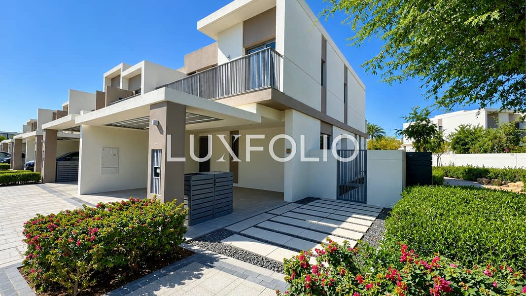 位于蒂拉尔阿尔加夫综合社区,伊兰住宅区 4 卧室的联排别墅 4600000 AED - 16988708 位于蒂拉尔阿尔加夫综合社区,伊兰住宅区 4 卧室的联排别墅 4600000 AED - 16988708