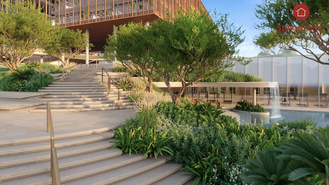 18 Landscaped Arrival. webp