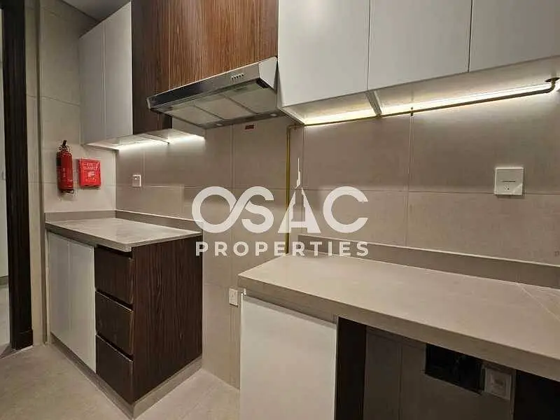 LUXURY APARTMENT | PRIME LOCATION | SPACIOUS 2BHK