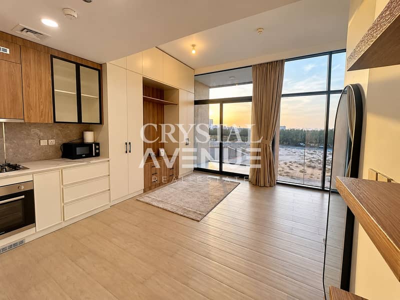 4 Warm sunlit real estate interior-2. png