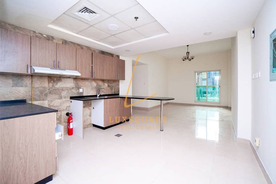 Appartement à Dubai Land Residence Complex (DLRC),4Direction Residence 1, 2 chambres, 80000 AED - 16989438 Appartement à Dubai Land Residence Complex (DLRC),4Direction Residence 1, 2 chambres, 80000 AED - 16989438