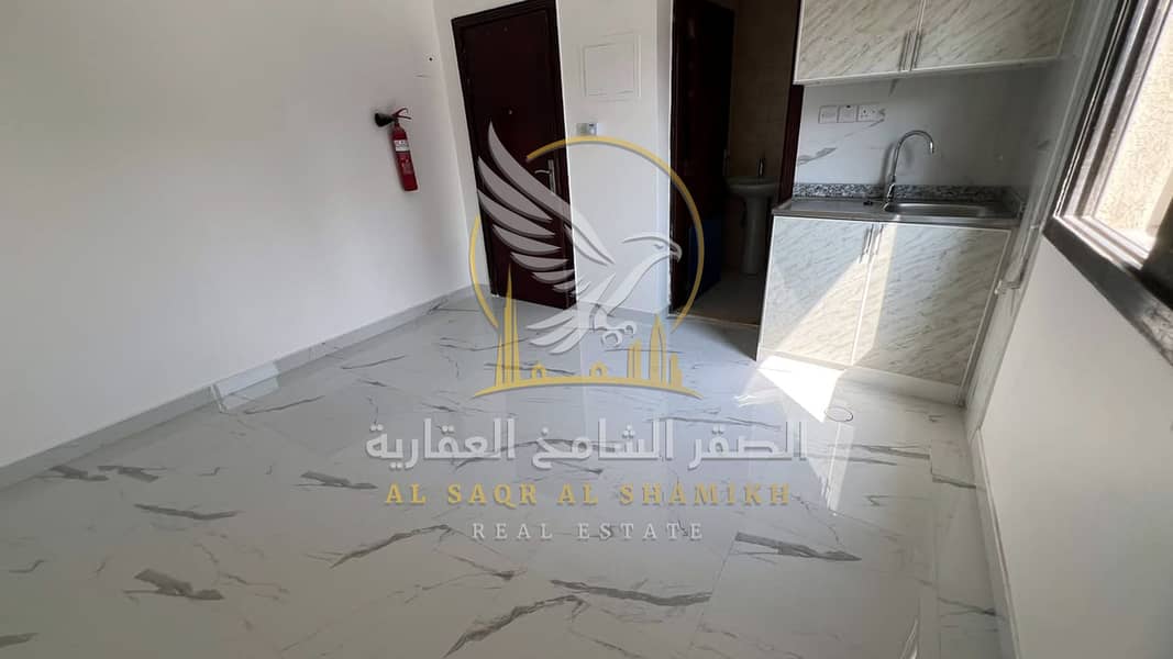 12 استوديو-للا-يجار-0-غرف-المجرة-الشارقة-صورة-العقار-re-001-11. jpg