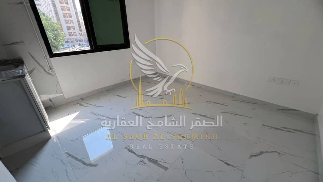 13 استوديو-للا-يجار-0-غرف-المجرة-الشارقة-صورة-العقار-re-001-14. jpg