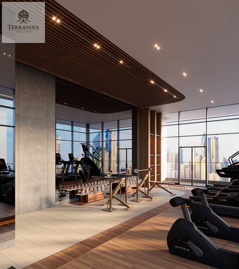 10 Izel_Gym_Test_01. jpg
