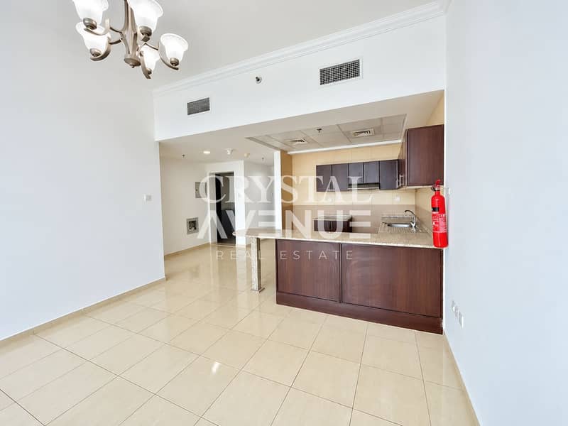 5 Bright modern interior with circular windows-10. png
