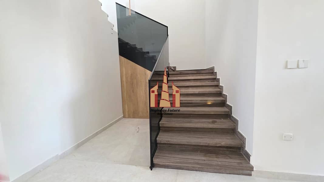 26 adab1411-1aea-447f-a452-0dcaa7339be2. jpg