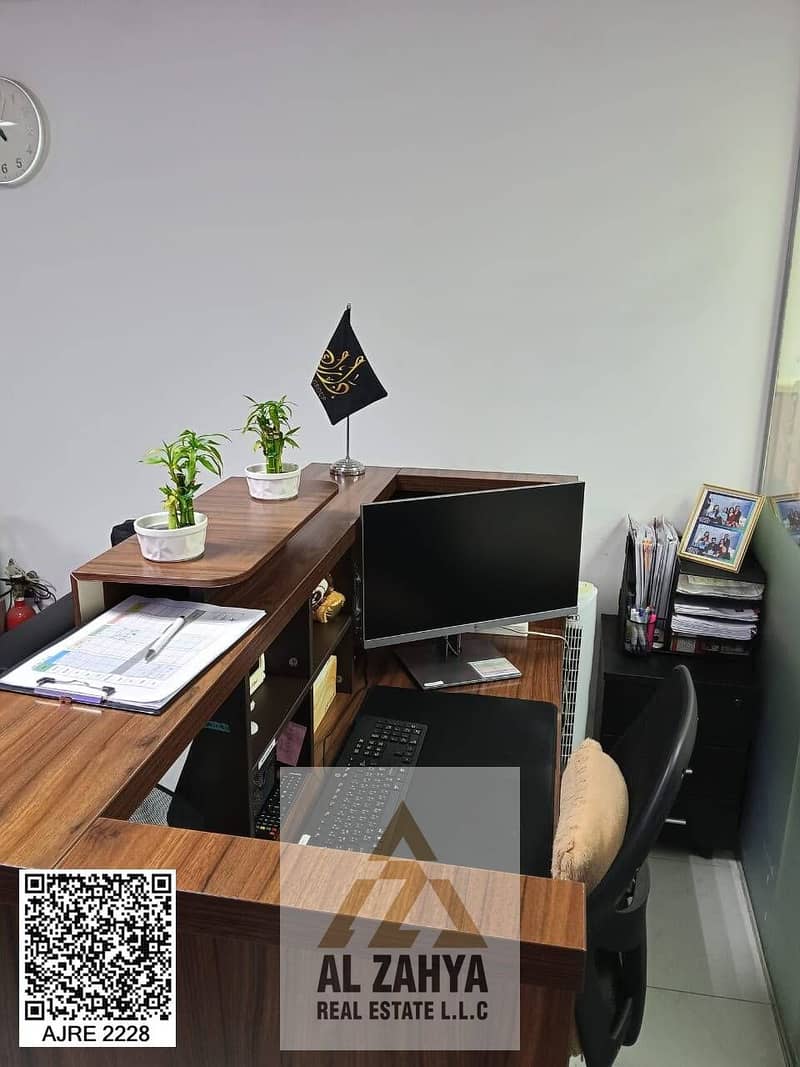 15 545935e8-d488-4cd7-bd38-ffc94503f94f. jpg
