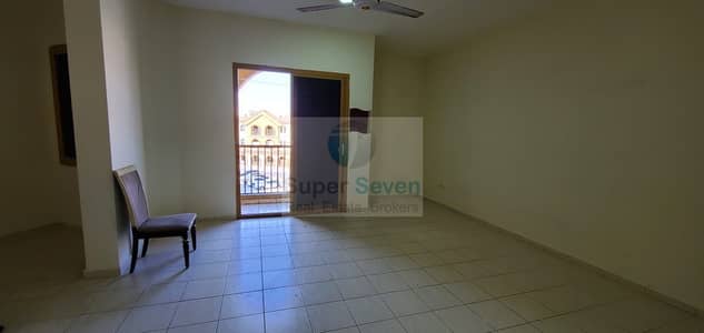 Studio for Rent in International City, Dubai - c2d26b74-7a76-402d-86d7-66e0ea62ea40. jpg