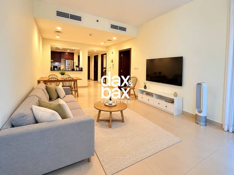 2 Minimalist Living Room and Open Kitchen. png