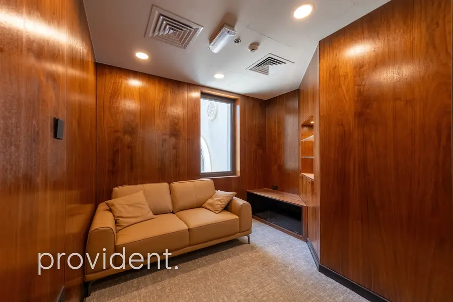 Prime Location| Luxury Office | Downtown|9 Parking