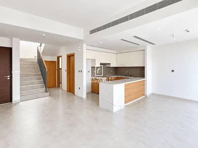 3 Slaapkamers Townhouse te Huur in Villanova, Dubai - Rijwoning in Villanova,La Rosa,La Rosa 1, 3 slaapkamers, 170000 AED - 16990543 3 Slaapkamers Townhouse te Huur in Villanova, Dubai - Rijwoning in Villanova,La Rosa,La Rosa 1, 3 slaapkamers, 170000 AED - 16990543