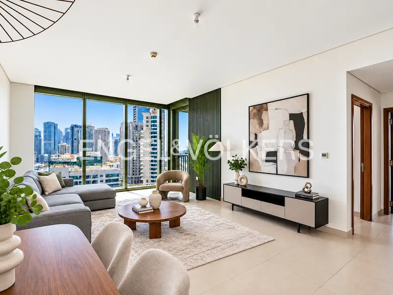 Unfurnished l Vacant l Marina View l Mid Floor