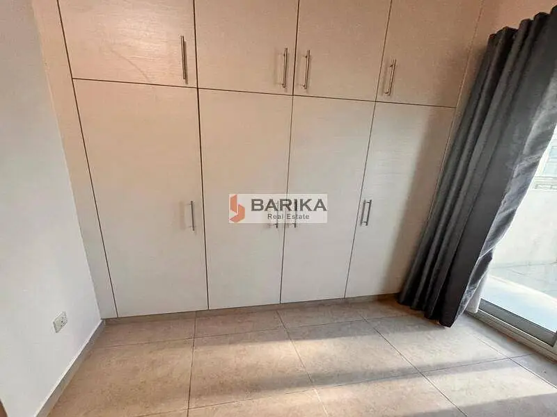 Premium | Basement + Garden | Vacant | Huge Layout