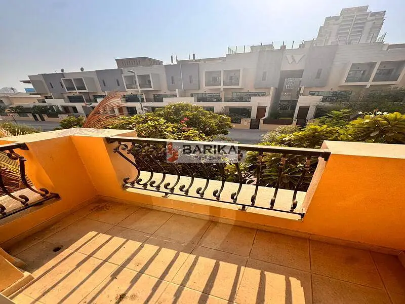 Premium | Basement + Garden | Vacant | Huge Layout