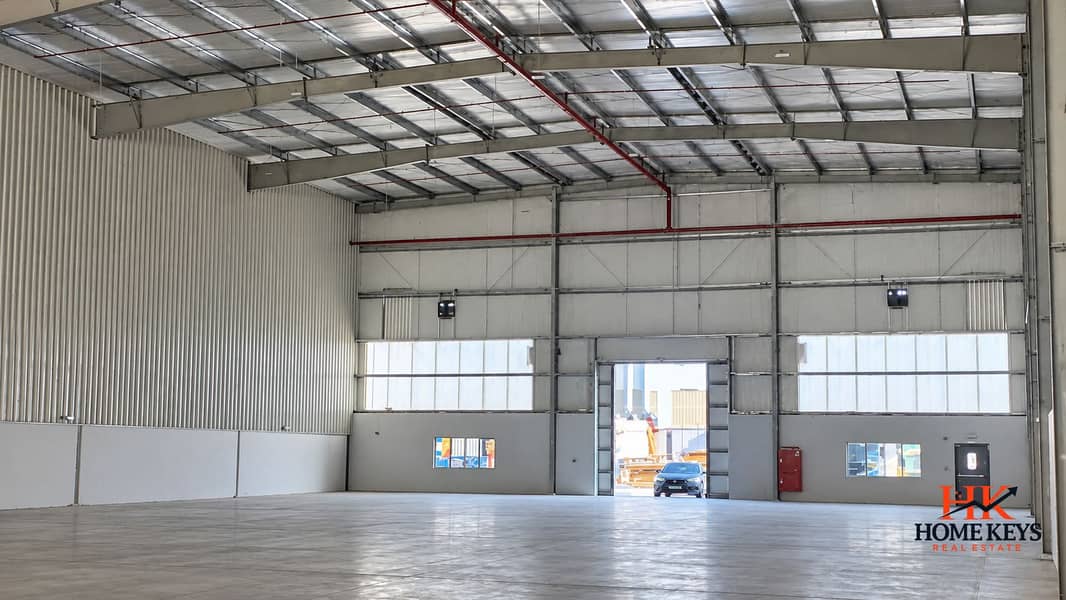 Modern Industrial Warehouse Interior. png Modern Industrial Warehouse Interior. png