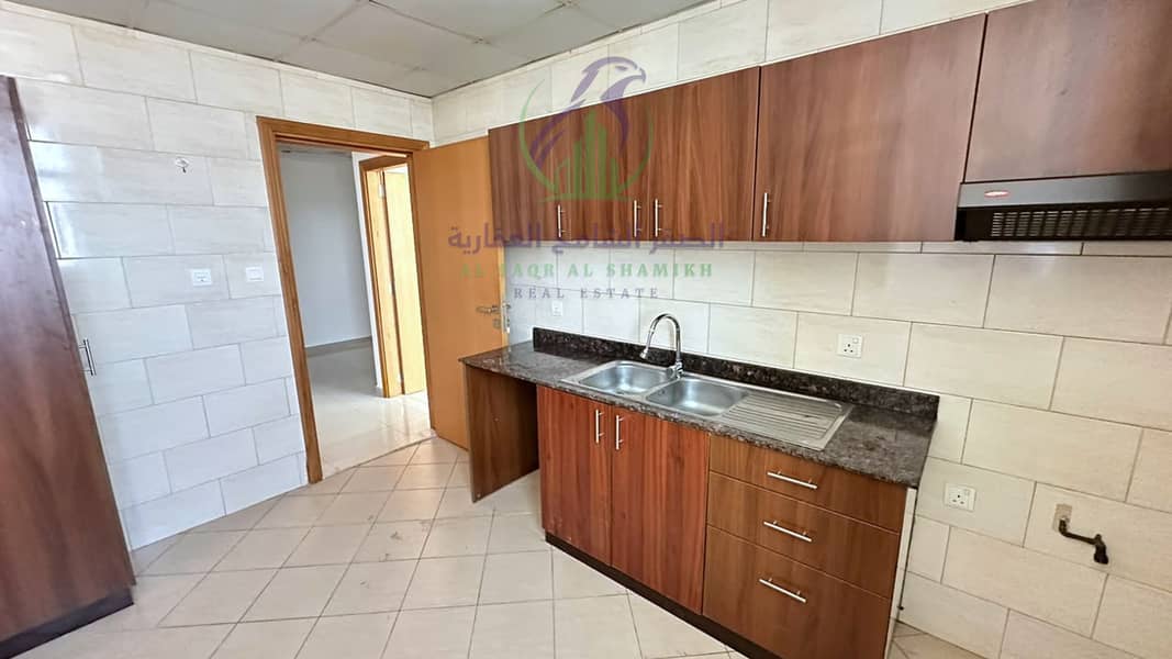 12 shqh-for-rent-2-bedroom-alkhan-alsharqh-property-15. jpg