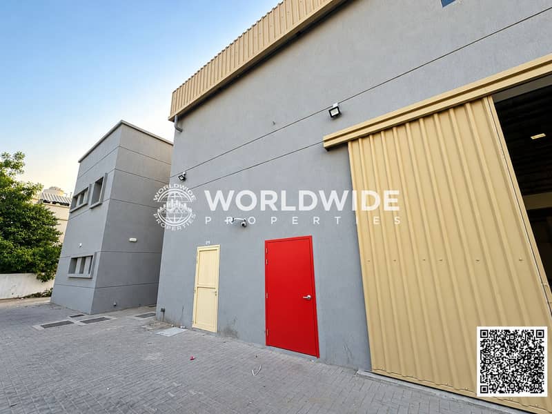 6 Industrial property interior with QR code-5. png