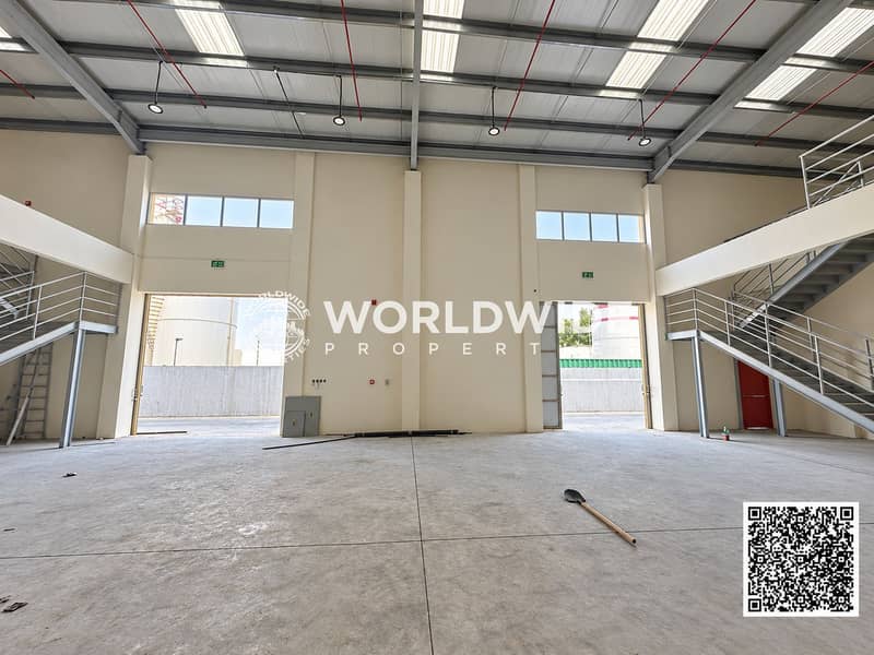 18 Industrial mezzanine interior with QR code-6. png