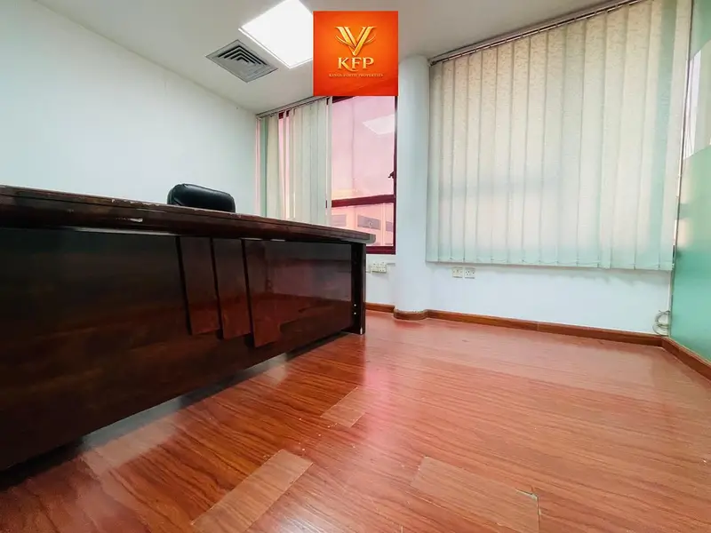 Separate Office in AL GARHOUD – DEWA & Chiller Free
