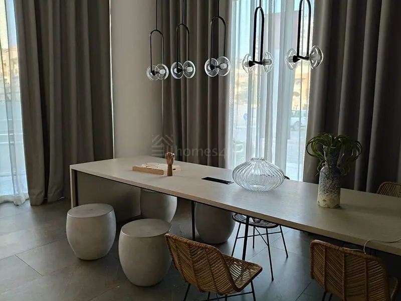 SPACIOUS 2BR | LAUNDRY ROOM | POOL&AMENITIES VIEW