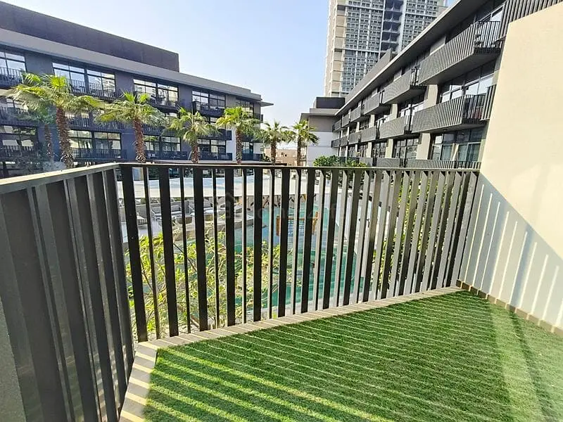 SPACIOUS 2BR | LAUNDRY ROOM | POOL&AMENITIES VIEW