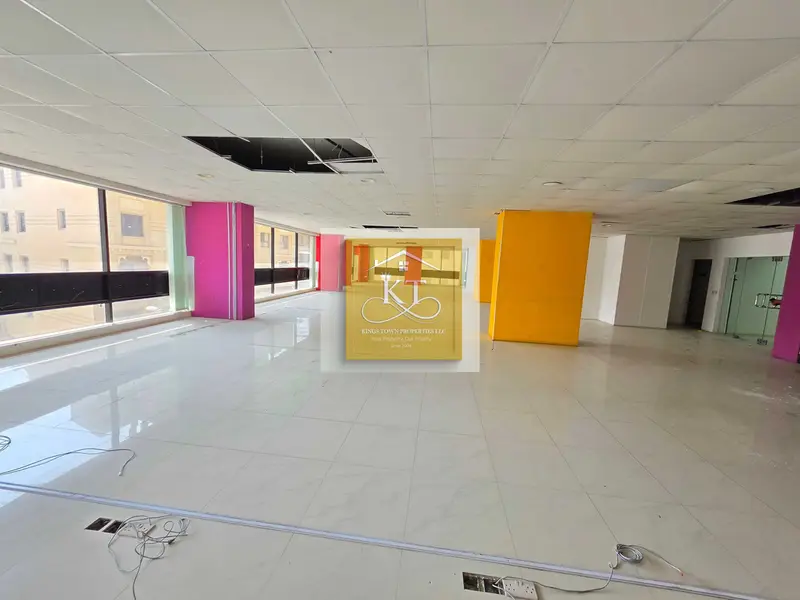 Cheapest Office!! Prime Location!! Fully Fitted !!