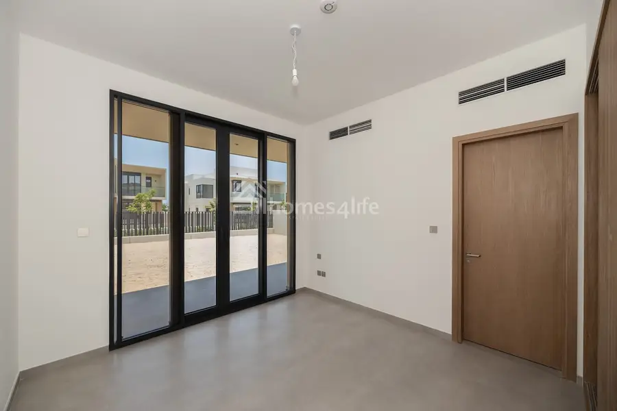 Premium 5BR Villa | Motivated Seller | Prime Area