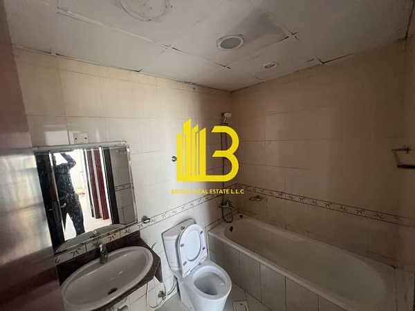 12 5gZslV63rTs7MxG6x62In9jJUwrqA5KOw1i69fVi. jpeg