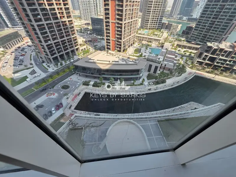 Exclusive | Canal View | Vacant | Pantry room | Floor-to-Ceiling Window