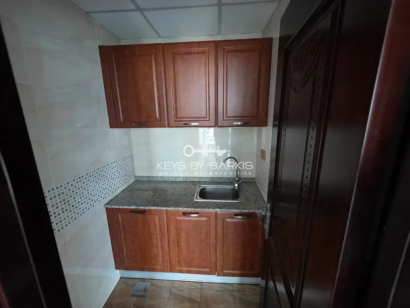 Exclusive | Canal View | Vacant | Pantry room | Floor-to-Ceiling Window