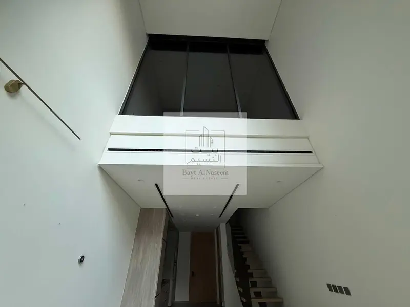 Pool View | 1BR Duplex | Fitted Kitchen