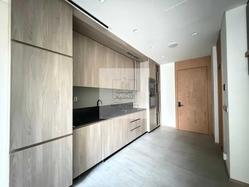 Pool View | 1BR Duplex | Fitted Kitchen