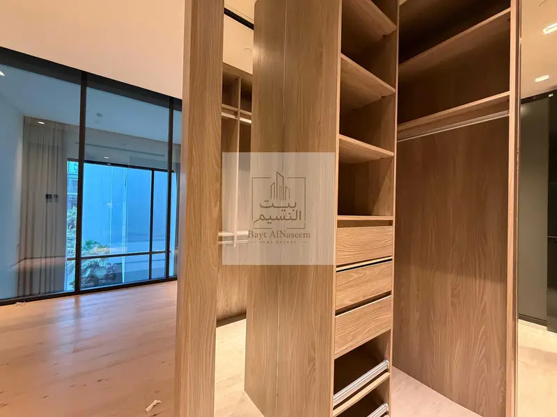 Pool View | 1BR Duplex | Fitted Kitchen
