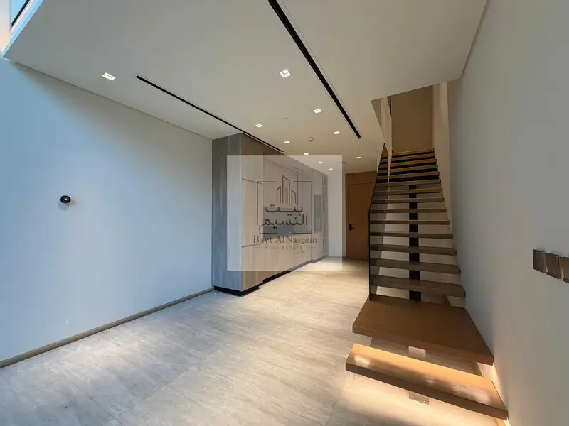 Pool View | 1BR Duplex | Fitted Kitchen