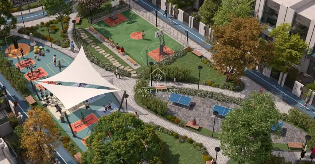 Close To Amenities| Private Garden | Prime Unit