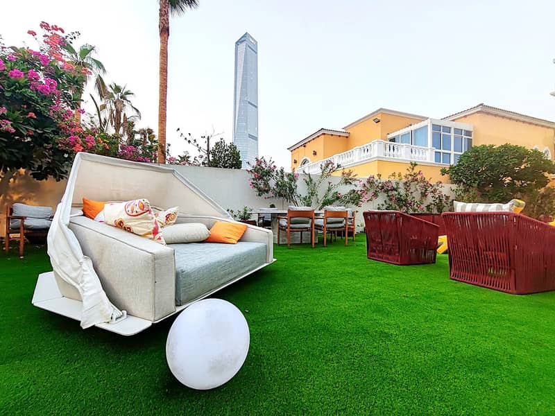 17 backyard-02. jpg
