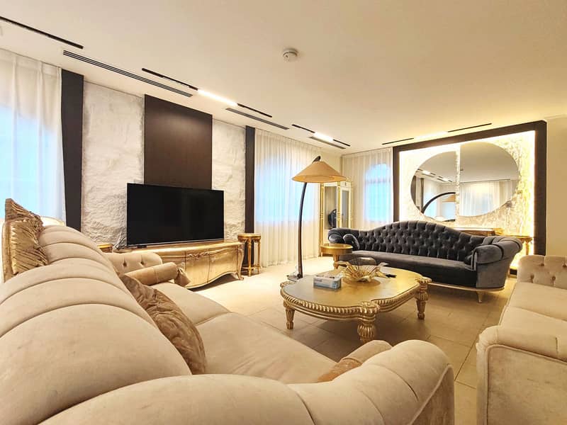 28 interior-11. jpg
