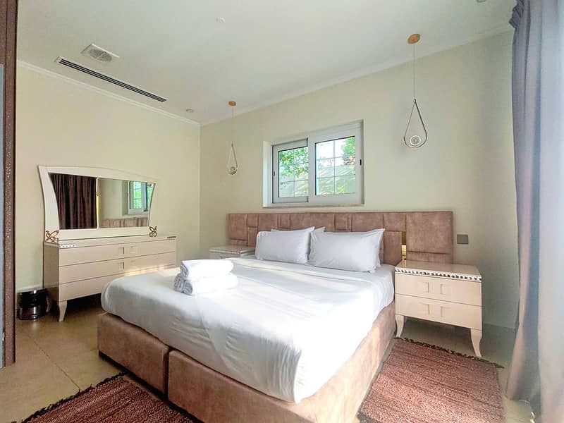 55 bedroom-29. jpg