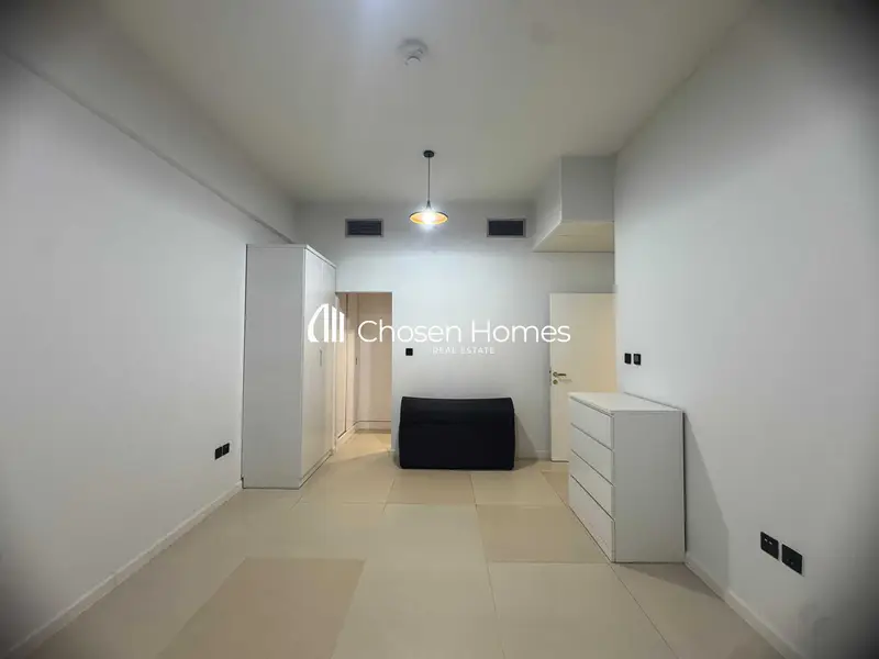 OP Price | 2 Parking | Spacious