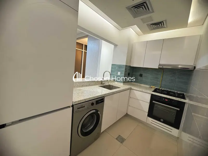 OP Price | 2 Parking | Spacious
