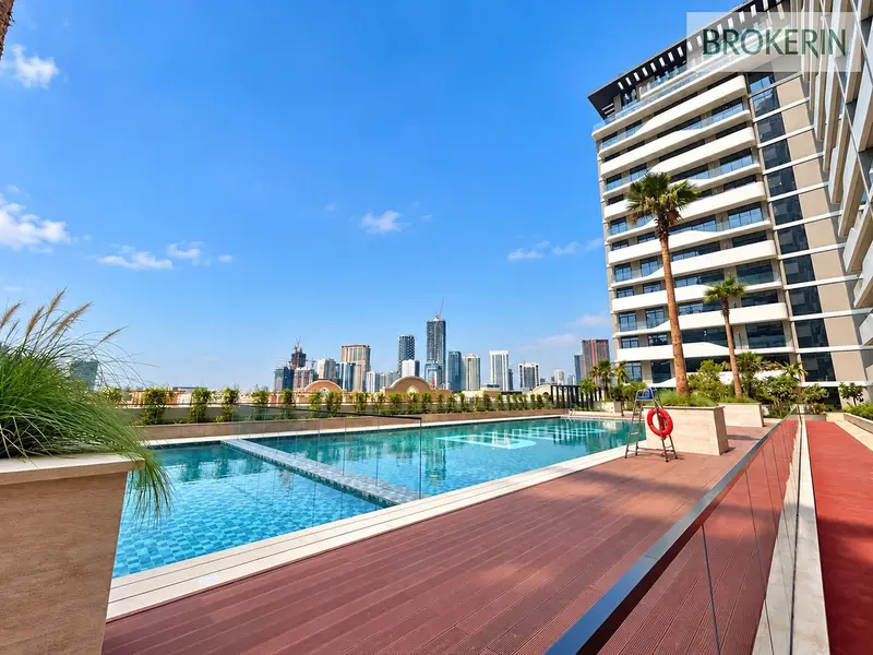 PREMIUM LIVING | GREAT ADDRESS | SEAMLESS ACCESS