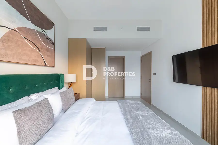Fully Furnished | High Floor | Front View