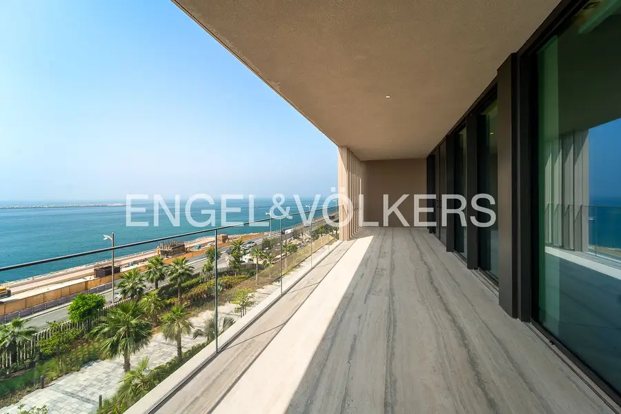 Unfurnished | Sea View | Penthouse