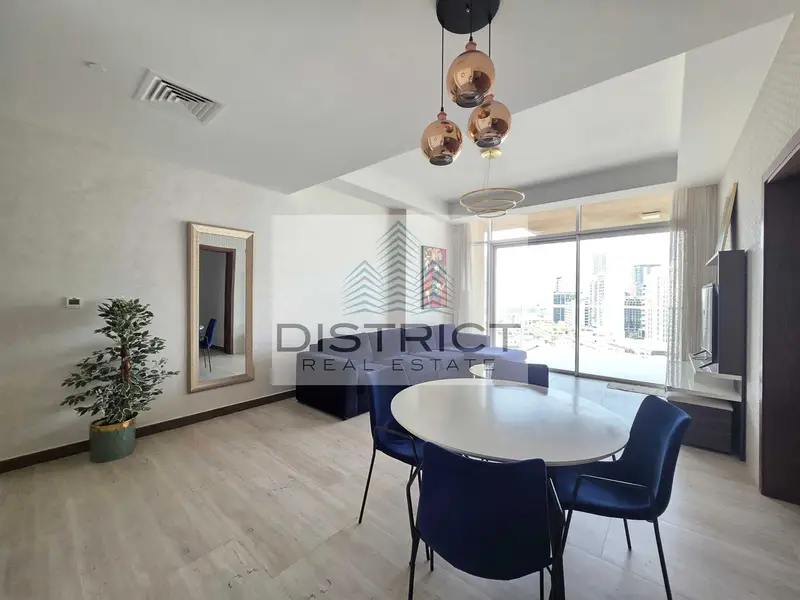 Limited Edition 1464 Sqft Size/Unobstructive View/Furnished/Vacant on Transfer