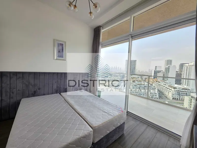 Limited Edition 1464 Sqft Size/Unobstructive View/Furnished/Vacant on Transfer