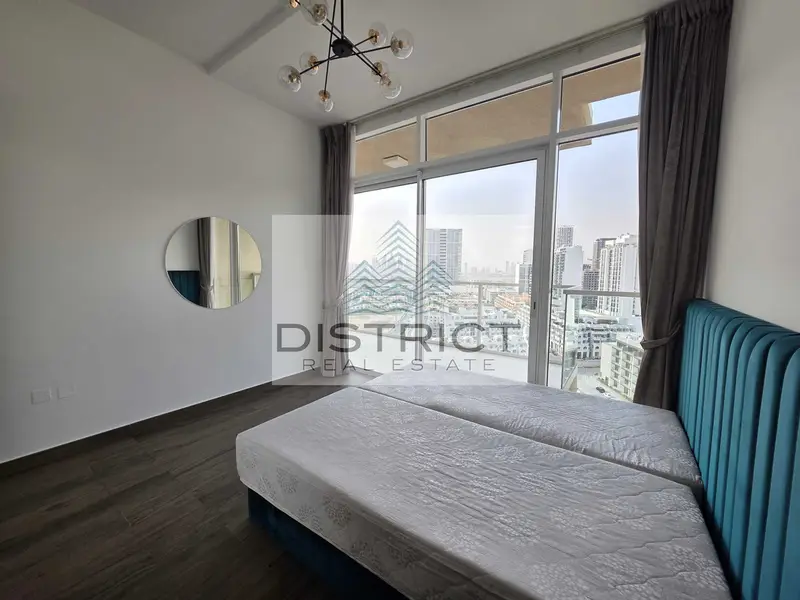 Limited Edition 1464 Sqft Size/Unobstructive View/Furnished/Vacant on Transfer