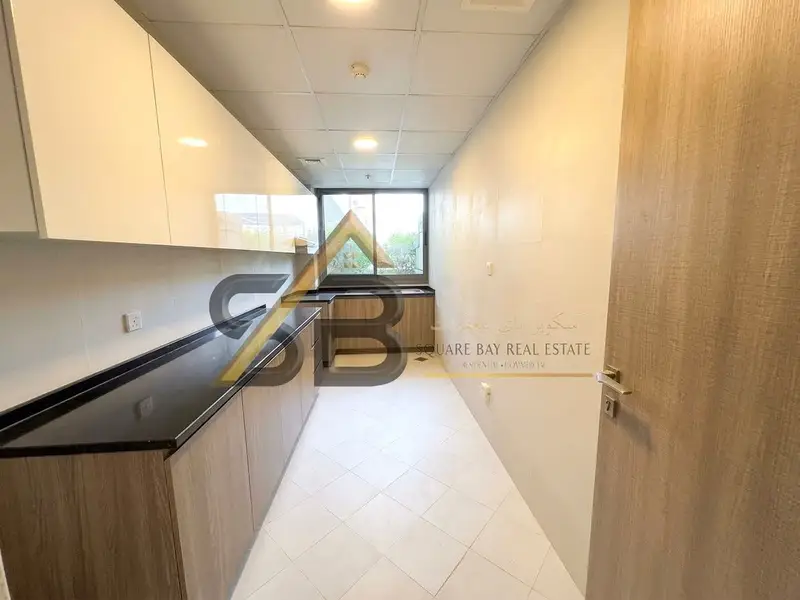 Spacious 1BHK Apartment with Closed Kitchen With All Facilities