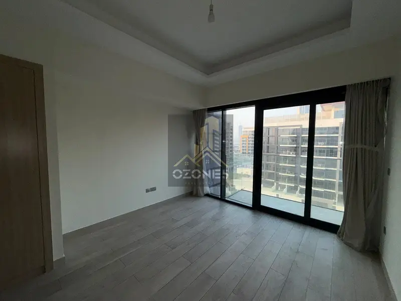 Boulevard View, Classic Apartment, Ready To Move In