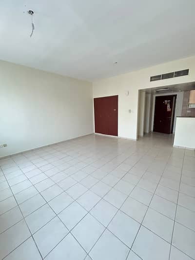 Studio te Huur in International City, Dubai - WhatsApp Image 2026-10-26 at 4.41. 54 PM (2). jpeg Studio te Huur in International City, Dubai - WhatsApp Image 2026-10-26 at 4.41. 54 PM (2). jpeg