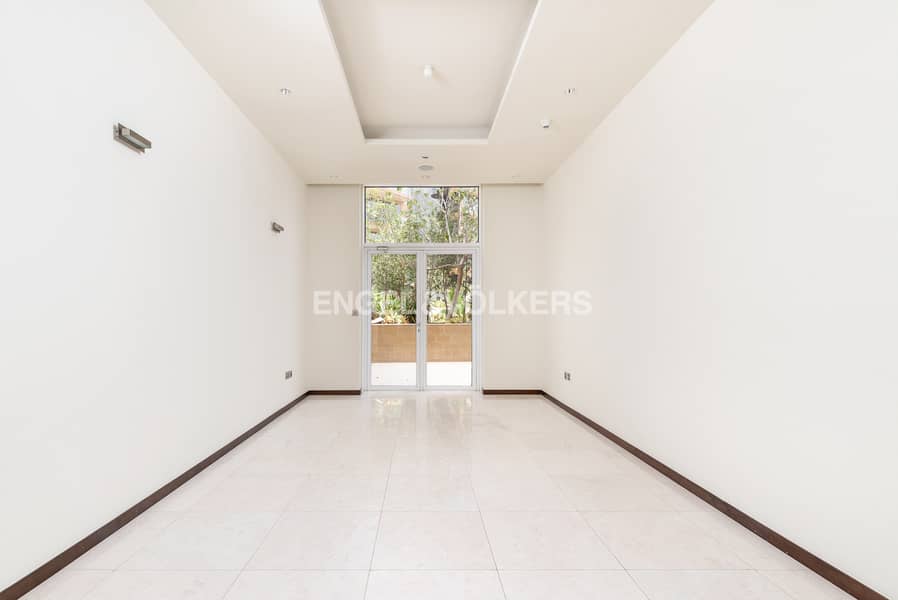 Spacious Layout | Low Floor | Beach Access Spacious Layout | Low Floor | Beach Access